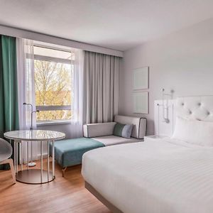 Deluxe Zimmer mit Kingsize-Bett